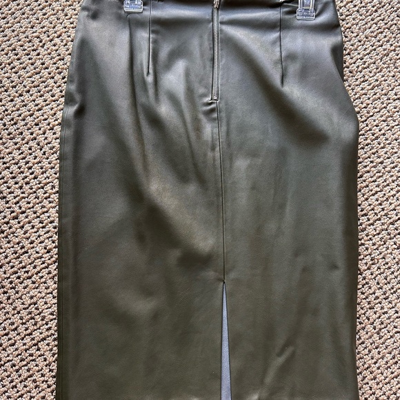 Zara Basic Pleather Army Green Pencil Skirt - Picture 7 of 8